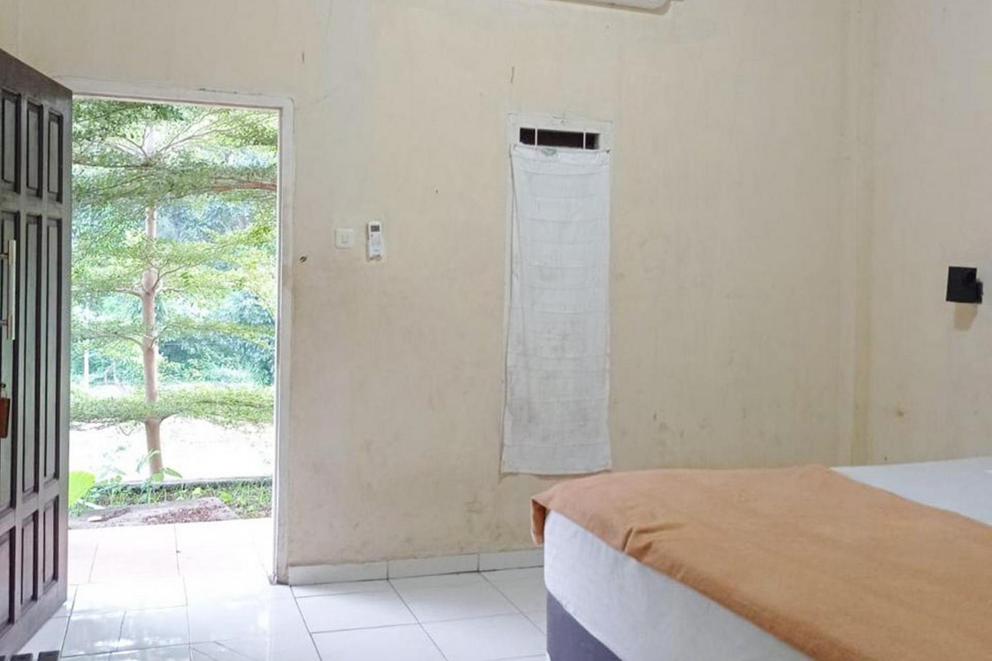 Hotel Pantai Panjang Bengkulu Redpartner Extérieur photo